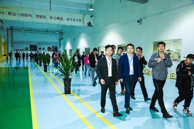 采筑“超级工厂”厨电唯一考察地,方太精装修厨房方案打通新跑道