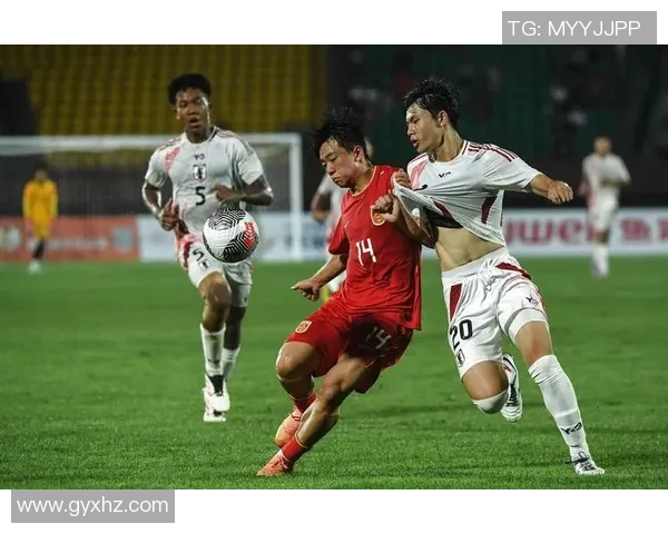 国外媒体采访中国足球球星 解析其在国际赛场上的表现与挑战 国外媒体采访中国足球球星 解析其在国际赛场上的表现与挑战