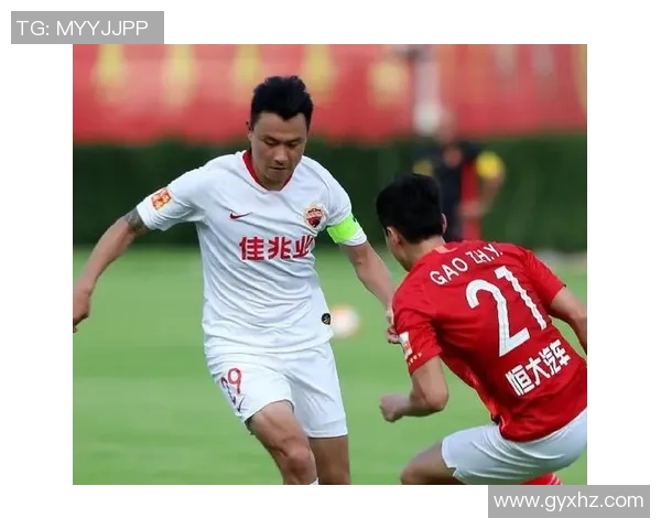 足球明星臭屁事件引发热议 舆论纷纷猜测背后的真相与影响